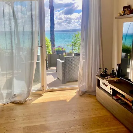 Casa Fronte *