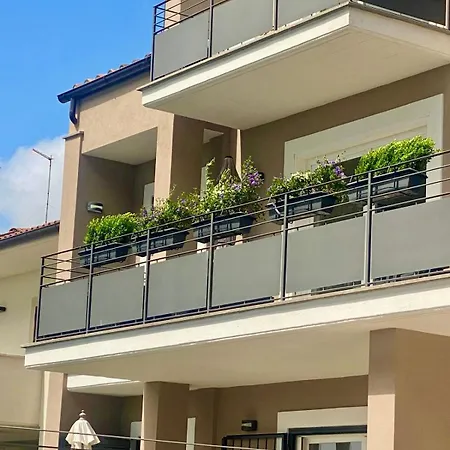 Casa Fronte * Trevignano Romano